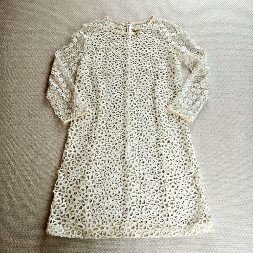 Paule Ka Cream Guipure Floral Lace Long Sleeve Shift Dress Size 38 US 6 Overlay